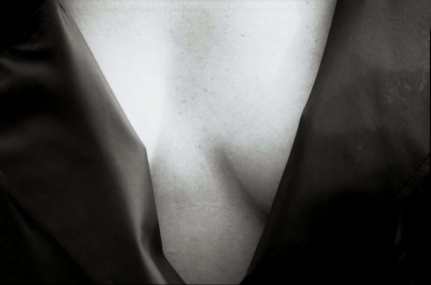 the naked artistic one photographs 